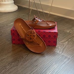 Tory Burch miller cloud aged camello